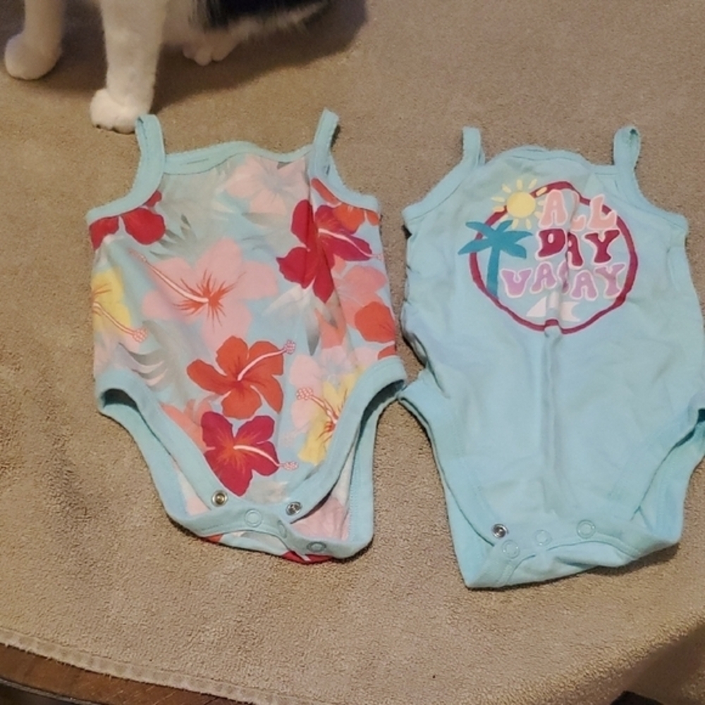 🐻 Floral and Graphic Kids One Piece Set